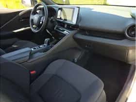 Toyota C-HR (2025) thumbnail 19