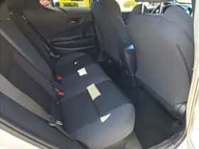 Toyota C-HR (2025) thumbnail 30