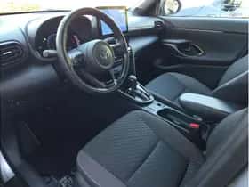 Toyota Yaris Cross (2025) thumbnail 17