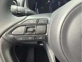 Toyota Yaris Cross (2025) thumbnail 18