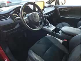 Toyota RAV4 (2024) thumbnail 15