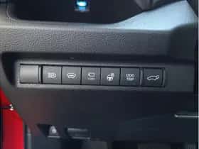Toyota RAV4 (2024) thumbnail 28