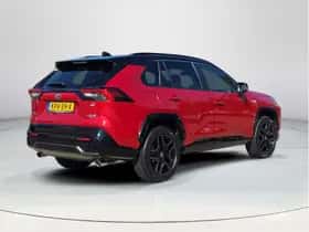 Toyota RAV4 (2024) thumbnail 5