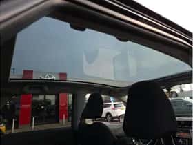 Toyota Verso-S (2015) thumbnail 12