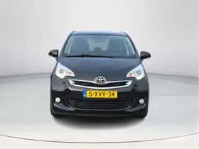 Toyota Verso-S (2015) thumbnail 8