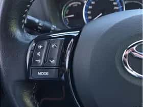 Toyota Yaris (2016) thumbnail 14
