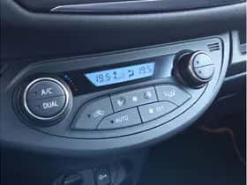 Toyota Yaris (2016) thumbnail 19