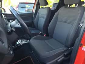 Toyota Yaris (2016) thumbnail 10
