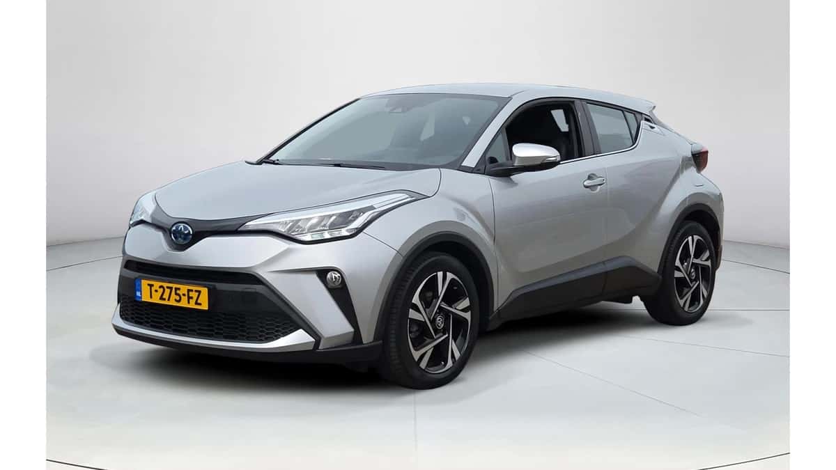 Toyota C-HR (2023) — foto 1