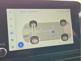 Toyota C-HR (2023) thumbnail 22