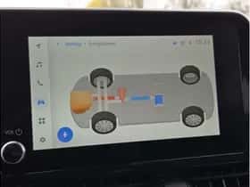 Toyota C-HR (2023) thumbnail 27
