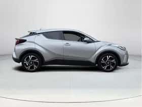 Toyota C-HR (2023) thumbnail 6