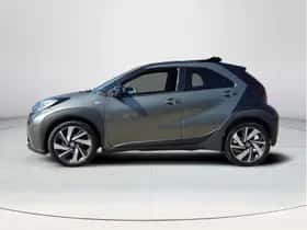 Toyota Aygo X (2023) thumbnail 2