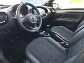 Toyota Aygo X (2023) thumbnail 15