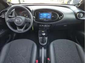 Toyota Aygo X (2023) thumbnail 9