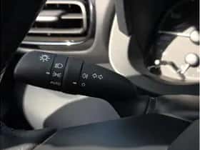 Toyota Yaris (2022) thumbnail 21