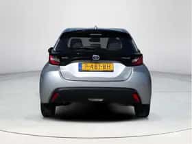 Toyota Yaris (2022) thumbnail 4