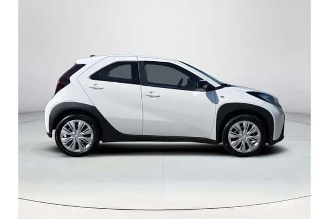 Toyota Aygo X (2025) thumbnail 6
