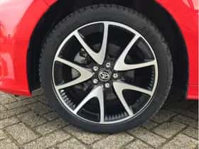 Toyota Yaris (2021) thumbnail 16