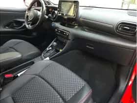 Toyota Yaris (2021) thumbnail 21