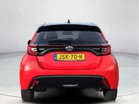Toyota Yaris (2021) thumbnail 4