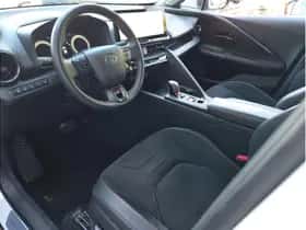 Toyota C-HR (2024) thumbnail 14