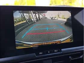 Toyota C-HR (2024) thumbnail 28