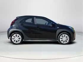 Toyota Aygo X (2024) thumbnail 6