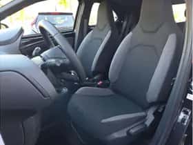 Toyota Aygo X (2024) thumbnail 10