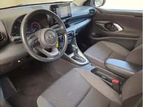 Toyota Yaris (2022) thumbnail 13
