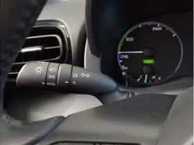 Toyota Yaris (2022) thumbnail 14
