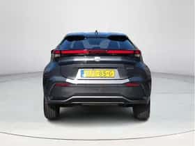 Toyota C-HR (2025) thumbnail 4