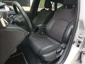 Toyota Corolla (2025) thumbnail 10