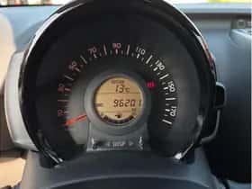 Toyota Aygo (2019) thumbnail 13