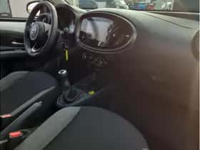 Toyota Aygo X (2024) thumbnail 17