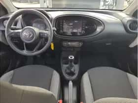 Toyota Aygo X (2024) thumbnail 9