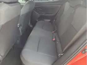 Toyota Yaris Cross (2025) thumbnail 32