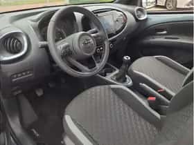 Toyota Aygo X (2025) thumbnail 13