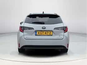 Toyota Corolla (2023) thumbnail 4