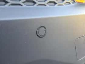 Toyota C-HR (2025) thumbnail 14