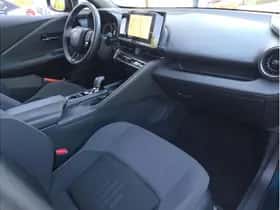 Toyota C-HR (2025) thumbnail 20