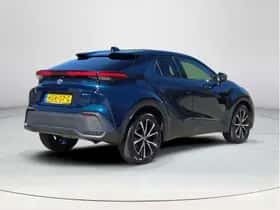 Toyota C-HR (2025) thumbnail 5