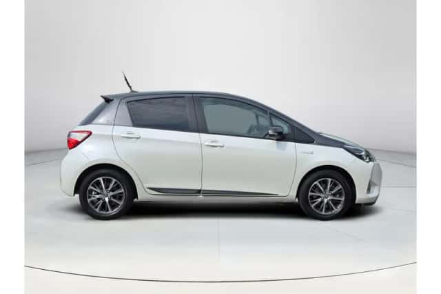 Toyota Yaris (2019) thumbnail 6