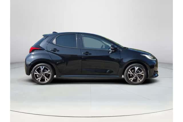 Toyota Yaris (2025) thumbnail 6