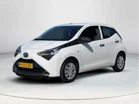 Toyota Aygo (2020) thumbnail 1