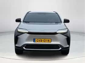 Toyota bZ4X (2024) thumbnail 8
