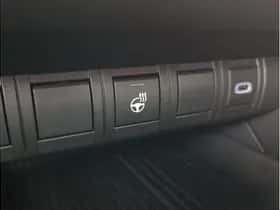 Toyota C-HR (2025) thumbnail 24