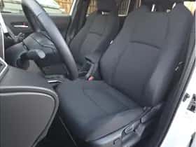 Toyota Corolla (2025) thumbnail 10