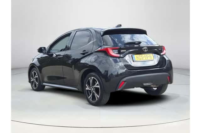 Toyota Yaris (2025) thumbnail 3