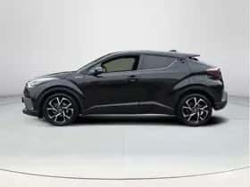 Toyota C-HR (2019) thumbnail 2